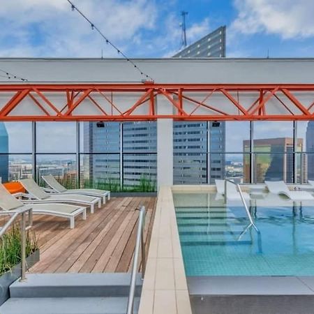 דאלאס 26Th Fl Bold Cozysuites With Pool, Gym מראה חיצוני תמונה